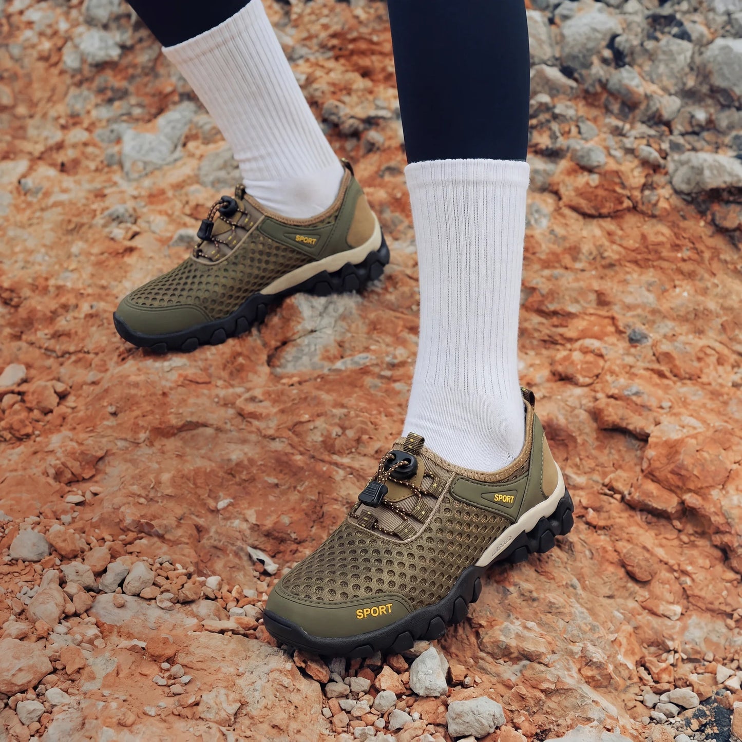 Orthopädische Wanderschuhe mit Schnell-Trocknungsfunktion